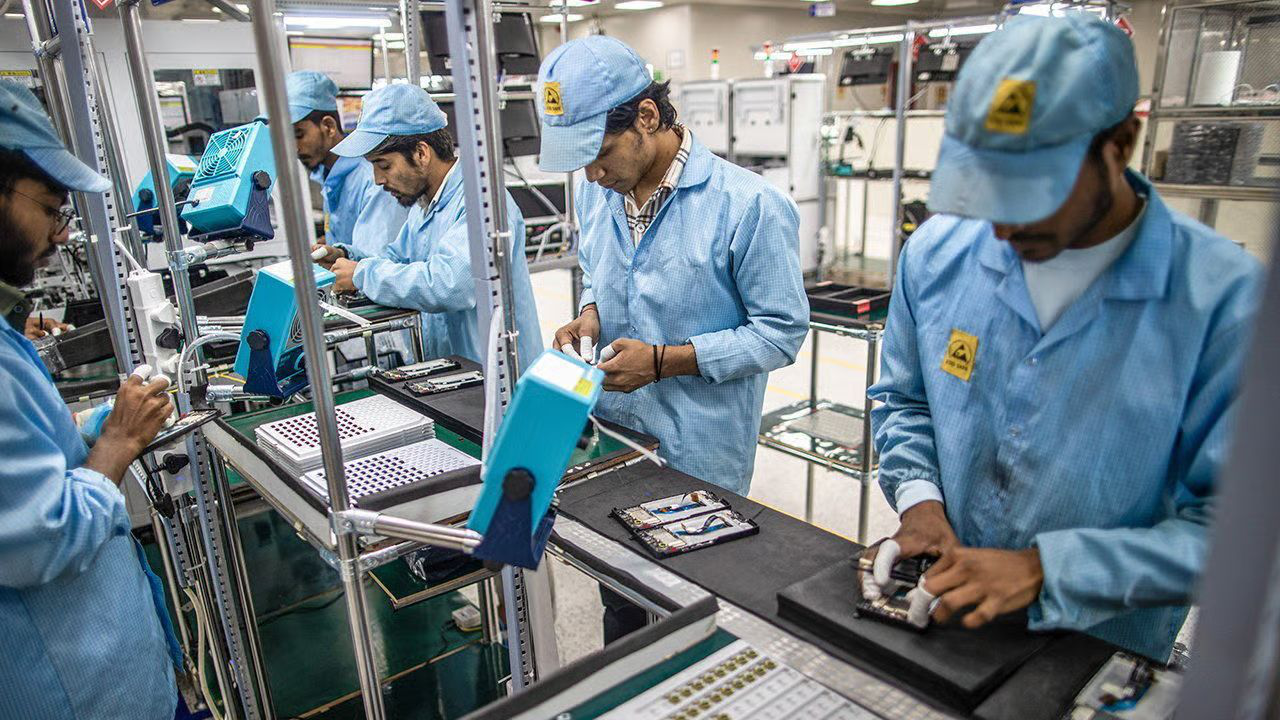 Electronics manufacturing grows sixfold, exports grow eightfold in the last 11 years